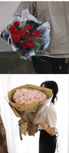 Carta da regalo impermeabile per bouquet di rose con bellissimo giornale inglese vintage chic.