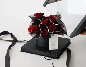 Elegant Korean style floral wrapping mesh with pearl decor for beautiful flower bouquets.