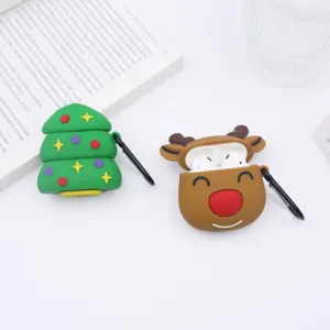 Niedliche Cartoon Weihnachtsbaum und Rentier Silikon AirPods Hülle mit Metallhaken.