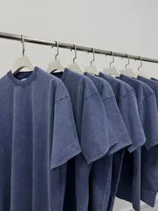 Vintage washed heavy cotton t-shirt, casual solid color short sleeve top for summer.