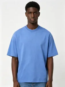 Heavyweight 300G salt-washed solid color short sleeve t-shirt detail, casual loose fit.