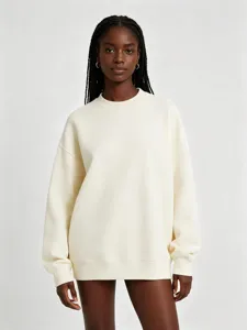 Classic solid color crewneck sweatshirt for women, comfortable loose fit everyday casual wear.