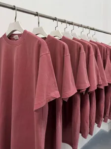 Vintage washed short sleeve t-shirt for men and women, casual crewneck solid color top.