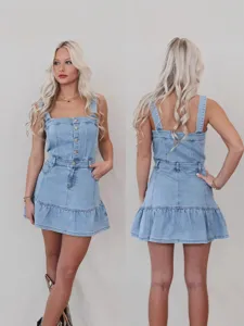 Women's Casual Denim Suspender Dress Summer Sleeveless Square Neck Ruffle Hem Light Blue Cotton Denim Midi Dress Fashion Buttons Dress