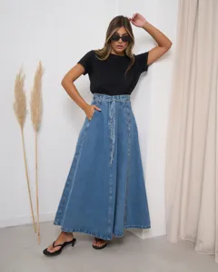 High waist denim maxi skirt for women, casual long jean skirt with belt and functional pockets.