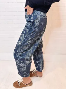 Women's blue paisley print loose denim pants casual mid rise straight leg trousers