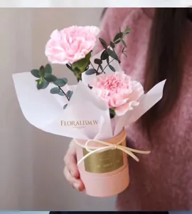 Mini pink flower box and bucket packaging for fresh flowers, perfect for Mother's Day Gift.
