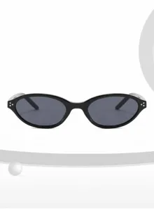 Detail view of black oval cat-eye sunglasses featuring retro slim frames for daily fashion wear.