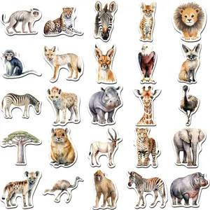 Vista dettagliata di adesivi acquerello con animali selvatici africani per il decoro.
