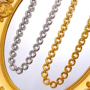Stainless steel chunky geometric O-link chain necklace, stylish hip-hop metallic jewelry design.