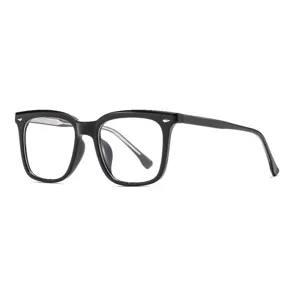 Schwarzes quadratisches Brillengestell für Damen, leichte Acetat Brille für den Alltag.