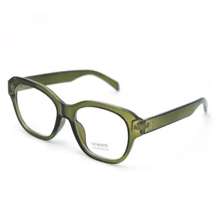 Primo piano della montatura per occhiali vintage verde traslucido con dettagli della cerniera.