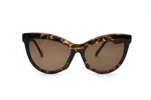 Tortoise shell cat eye sunglasses for women vintage retro fashion eyewear stylish chic detail view