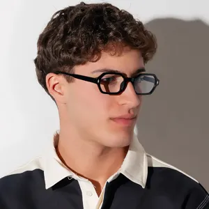 Gafas Cuadradas Poligonales Anti Luz Azul de Moda Material de PC Decoración de Remaches Montura Transparente Gafas Unisex