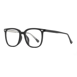 Lunettes carrees anti lumiere bleue noires monture TR90 legere pour hommes et femmes.