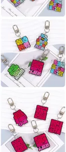 Llavero acrílico gracioso con frase colgante para bolso personalizado acrílico regalo ideal