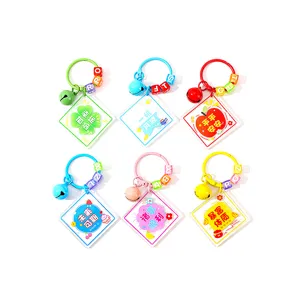 Set di portachiavi in acrilico con benedizioni, campanelli colorati e ciondoli con lettere per borse.