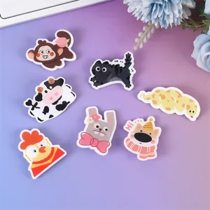 Set di spille in acrilico con animali carini toppe di cartoni animati per spille e calamite frigo.