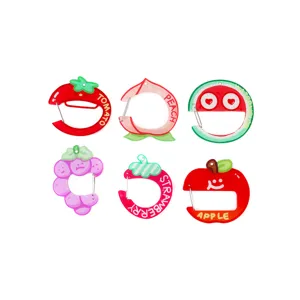 Set portachiavi moschettone in acrilico con frutta, simpatico accessorio per borsa.