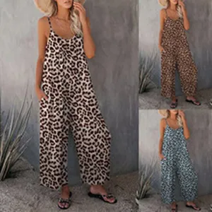 Damen Jumpsuit mit Spaghettiträgern und Leopardenmuster für den Sommerurlaub