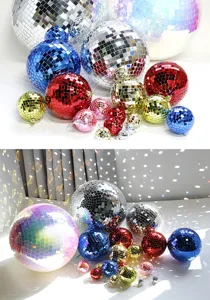 Bunte Spiegelkugeln für Weihnachtsbaum Dekoration, reflektierende Glas Christbaumkugeln.