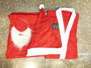 Weihnachten Weihnachtsmann Kostüm Set mit Mütze, Bart und rotem Mantel für Party.
