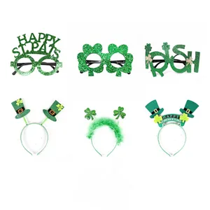 Ensemble de lunettes de fête et magnifique serre-tête trèfle pour la Saint-Patrick.