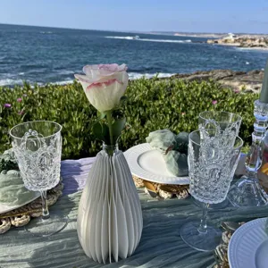 Moderne weiße Papier Waben Vase klappbarer Blumenbehälter für Tisch Hochzeit Dekoration