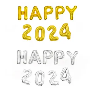 Kit de ballons en aluminium dore et argente de 16 pouces pour decoration de fete du Nouvel An 2024.