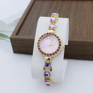 Dames mode quartz horloge met paarse kristallen ketting goudkleurig elegant polshorloge