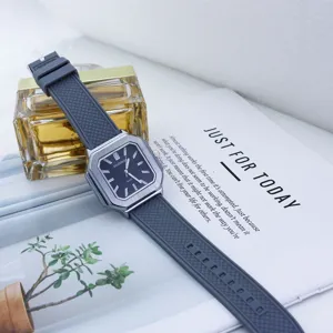 Reloj de cuarzo cuadrado para hombre con correa de silicona gris, reloj de moda casual de negocios.