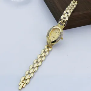 Reloj de cuarzo ovalado con diamantes de imitación vintage mujer, elegante pulsera oro.