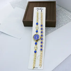 Damen Quarz Mode Armbanduhr Set mit blauen Schmucksteinen, elegantes Design für den Alltag.