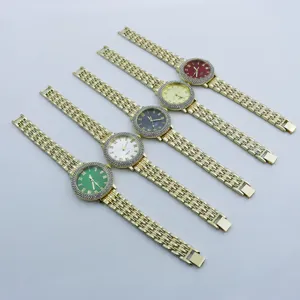 Orologio quarzo donna moda strass con numeri romani e cinturino metallo elegante.