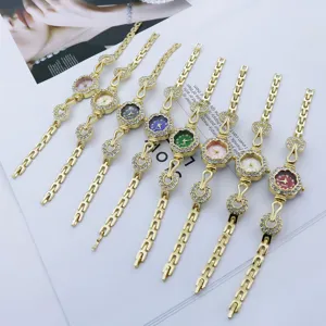 Reloj de Mujer a Moda en Forma de Flor con Diamantes de Imitación Elegante Reloj de Pulsera de Aleación de Cuarzo para Dama