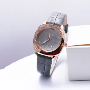 Korean style square women watch quartz fashion casual elegant wristwatch with rhinestones