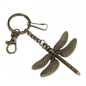 Vintage bronze dragonfly keychain bag pendant retro metal animal key ring car accessory