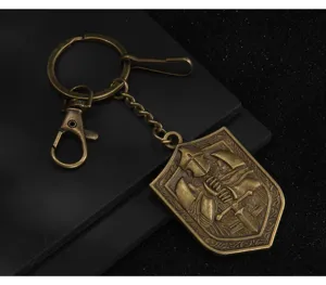 Vintage bronze alloy knight shield keychain stylish medieval fantasy bag pendant accessory