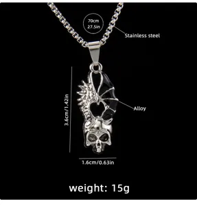Collier pendentif en acier inoxydable avec crâne et aile de chauve-souris gothique