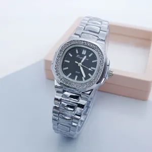 Women square rhinestone quartz watch with silver metal strap luxury style fashion detail