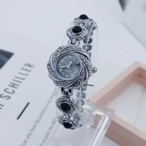 Modische Blumen Strass Quarz Damenuhr elegante Kristall Armbanduhr Schmuckgeschenk Damen