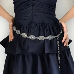 Chaîne de taille argentée vintage pour femme, superbe détail de ceinture en métal sculpté.