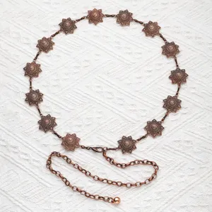 Chaîne de taille en métal sculpté de fleurs en or rose vintage bijoux de corps ceinture mode