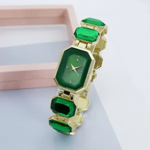 Stijlvol elegant dames quartz horloge met vierkante groene wijzerplaat en mooie armband.