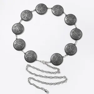 Chaine de taille en metal argente design style ethnique pour robe accessoire.