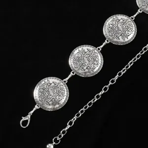 Style ethnique plaque ronde en métal sculpté de fleurs chaîne de taille détail bijoux