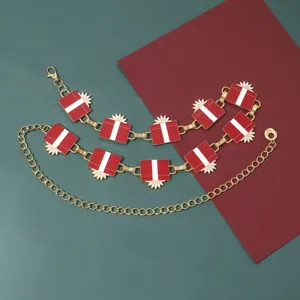 Elegante cadena de cintura de metal con colgante de regalo para fiesta navideña.