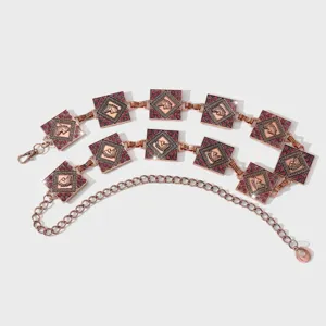 Cadena de cintura de oro rosa para mujer, cinturón de metal tallado con cabeza de caballo y estrás.