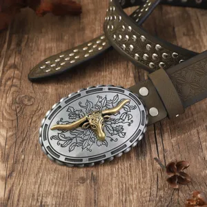 Ceinture en cuir PU style western vintage avec boucle en métal détaillée et design tête de taureau.