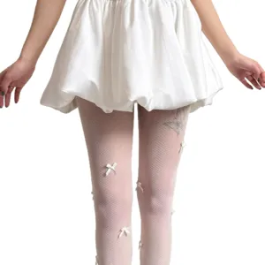 Schicke Damen Netzstrumpfhose mit weißen Schleifen, stilvolle Strumpfware für Party und Freizeit.